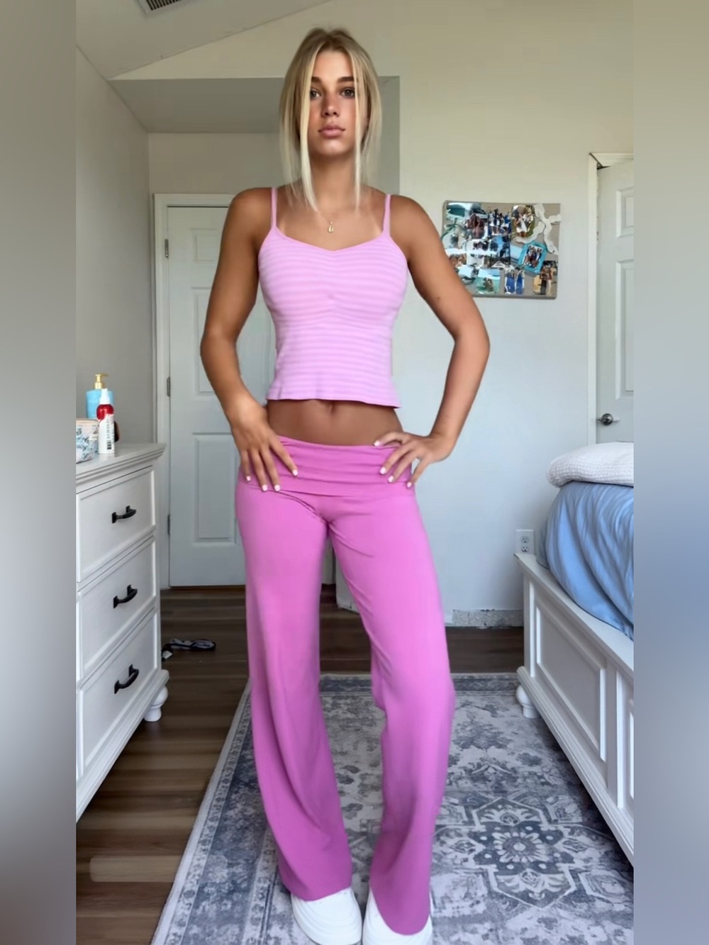 Brandy Melville Bubblegum pink fold over leggings